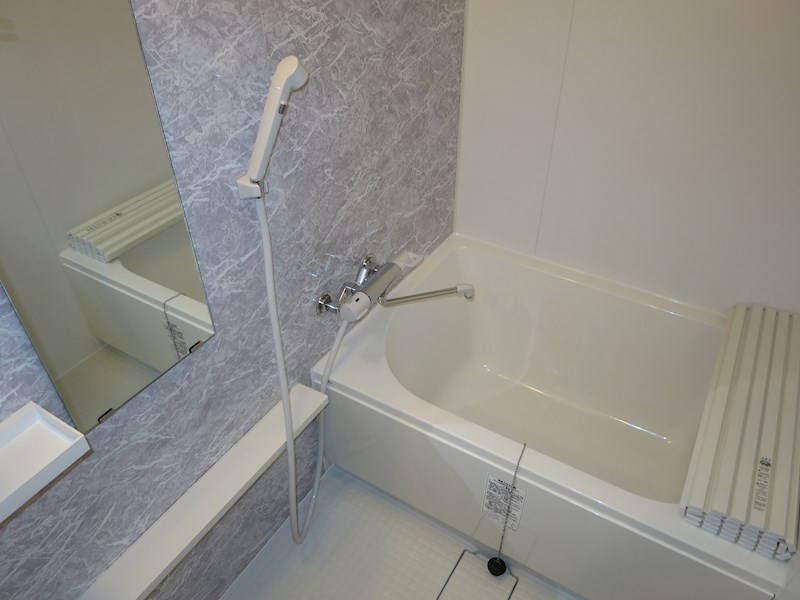 コートドール高槻 風呂画像