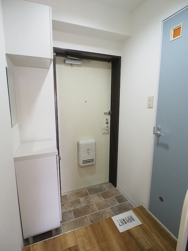 ソキウス山手町 玄関