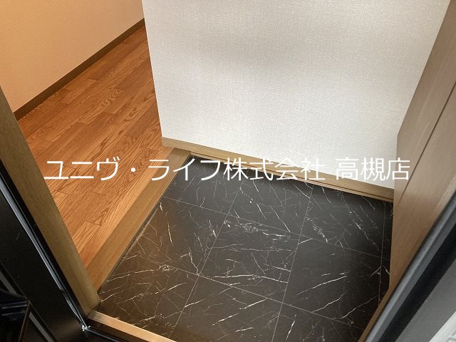 モデラート八丁畷 玄関