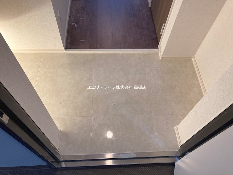 ART　MIYATA 玄関
