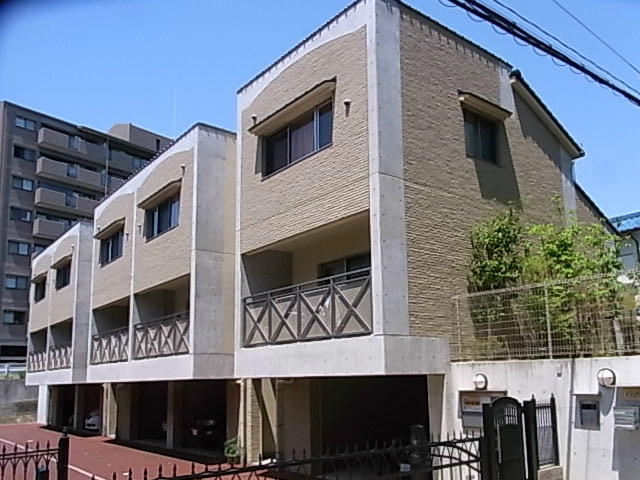 メゾンヴェール月見町Ⅱ 1号室 外観