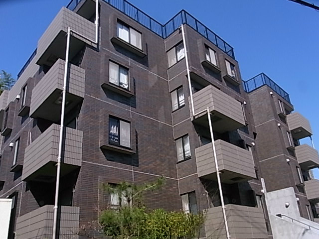 パラッツォ  302号室 外観