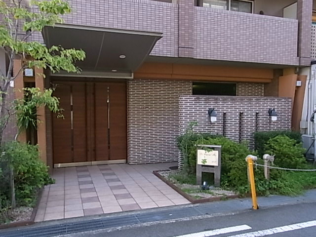 ラ・カステル・メウ エントランス