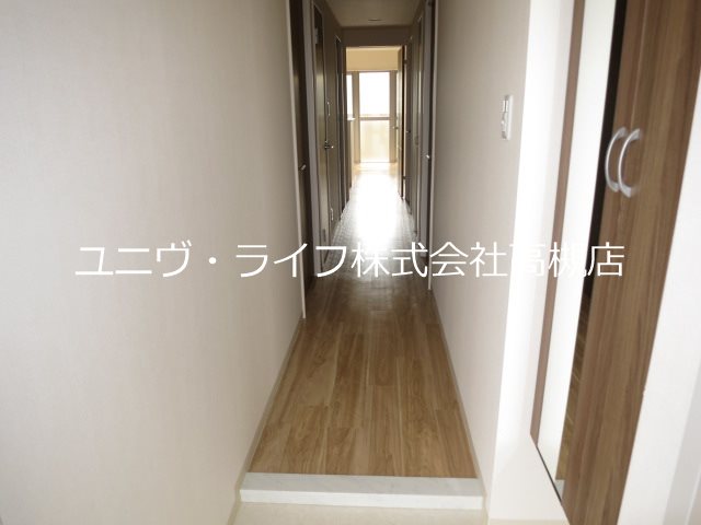 フロイデ川添   玄関