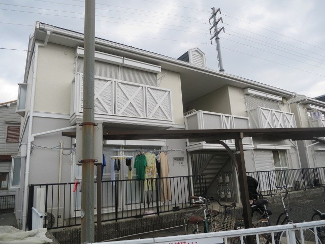 ヴィラ西真上B棟 201号室 外観