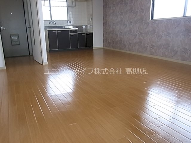 ヴェルデ高御座(ヴェルデタカミクラ) リビング