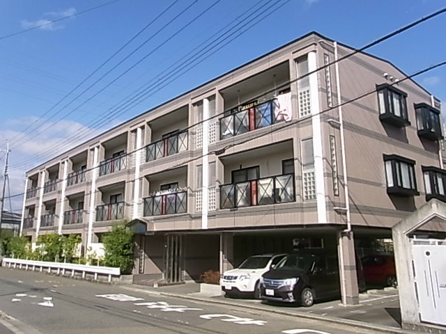 アンフィニィ西真上 303号室 外観
