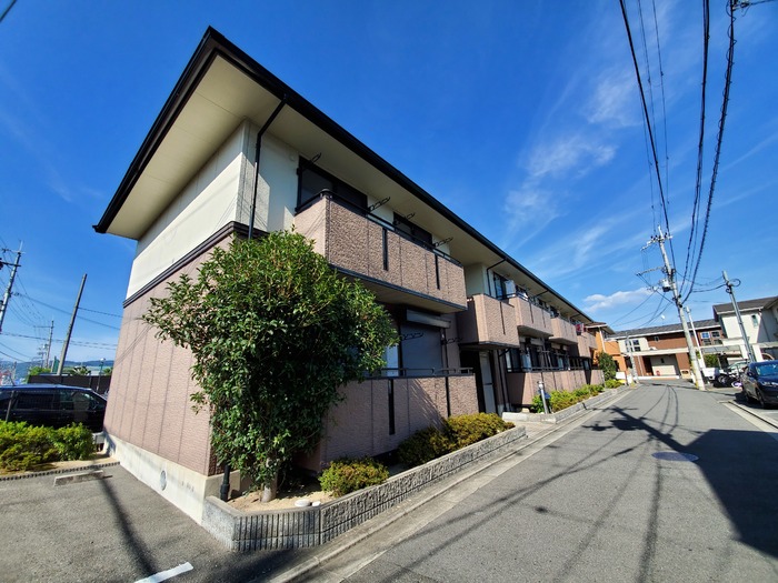 ハイカムール　Ｂ棟 外観