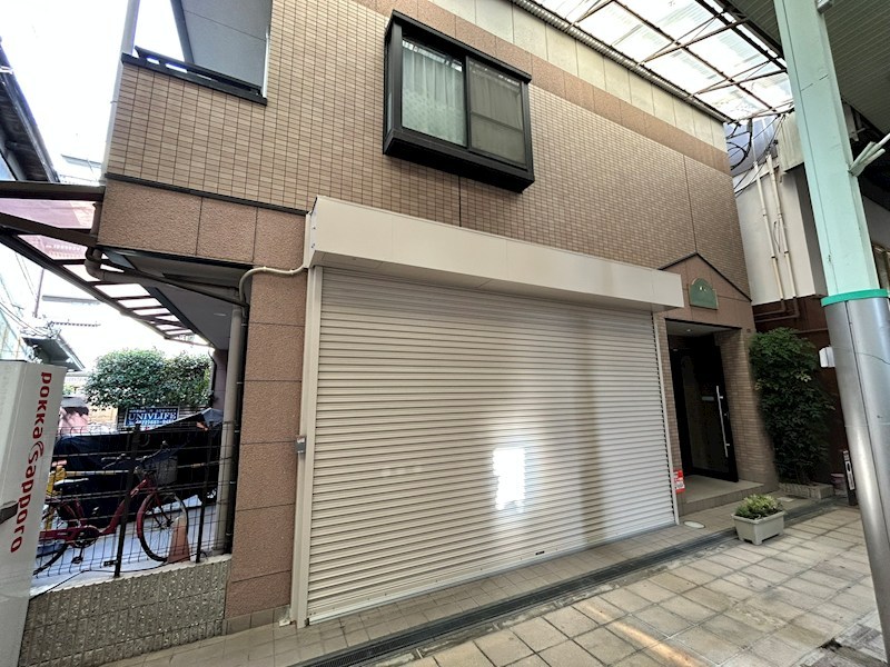 シェットランド1Fテナント 外観