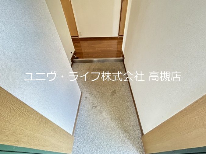 メゾン・ルミネ 玄関