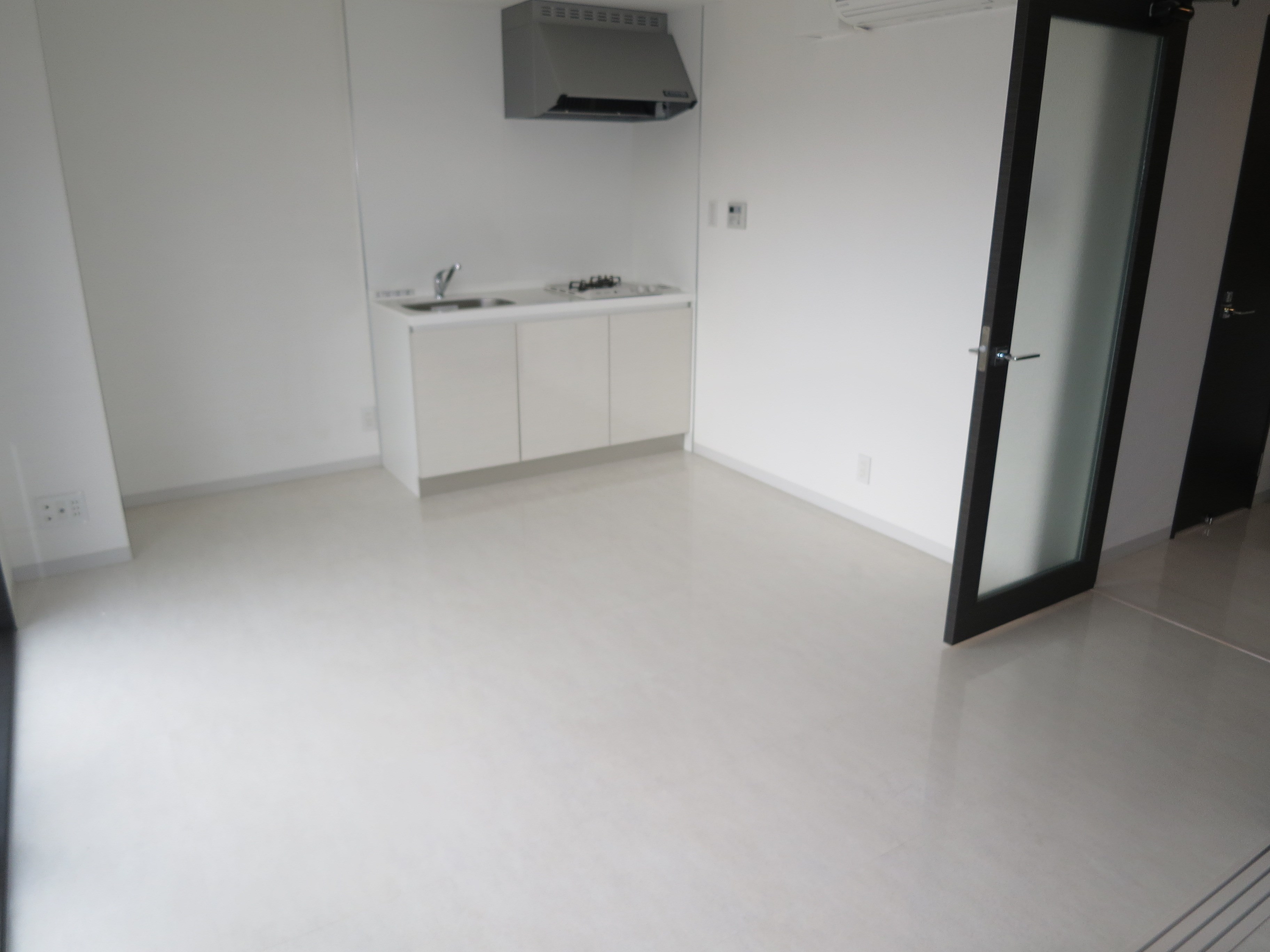 HGTコート高槻 リビング