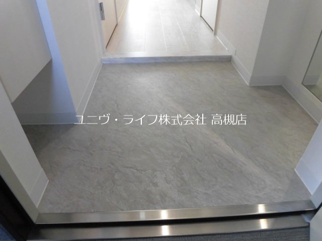 K＆K芥川 玄関
