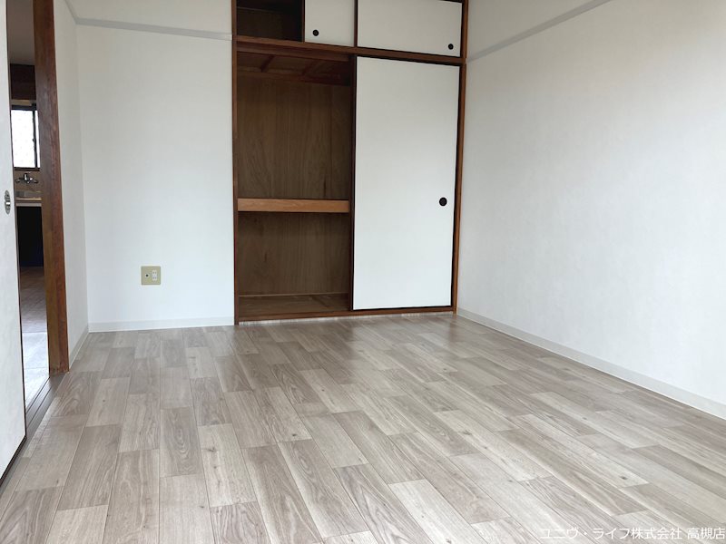 シャトー芥川 ベッドルーム