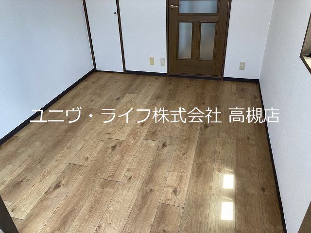コンフォール高槻  ベッドルーム