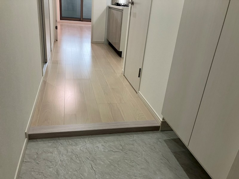 ウェルスクエア高槻 玄関