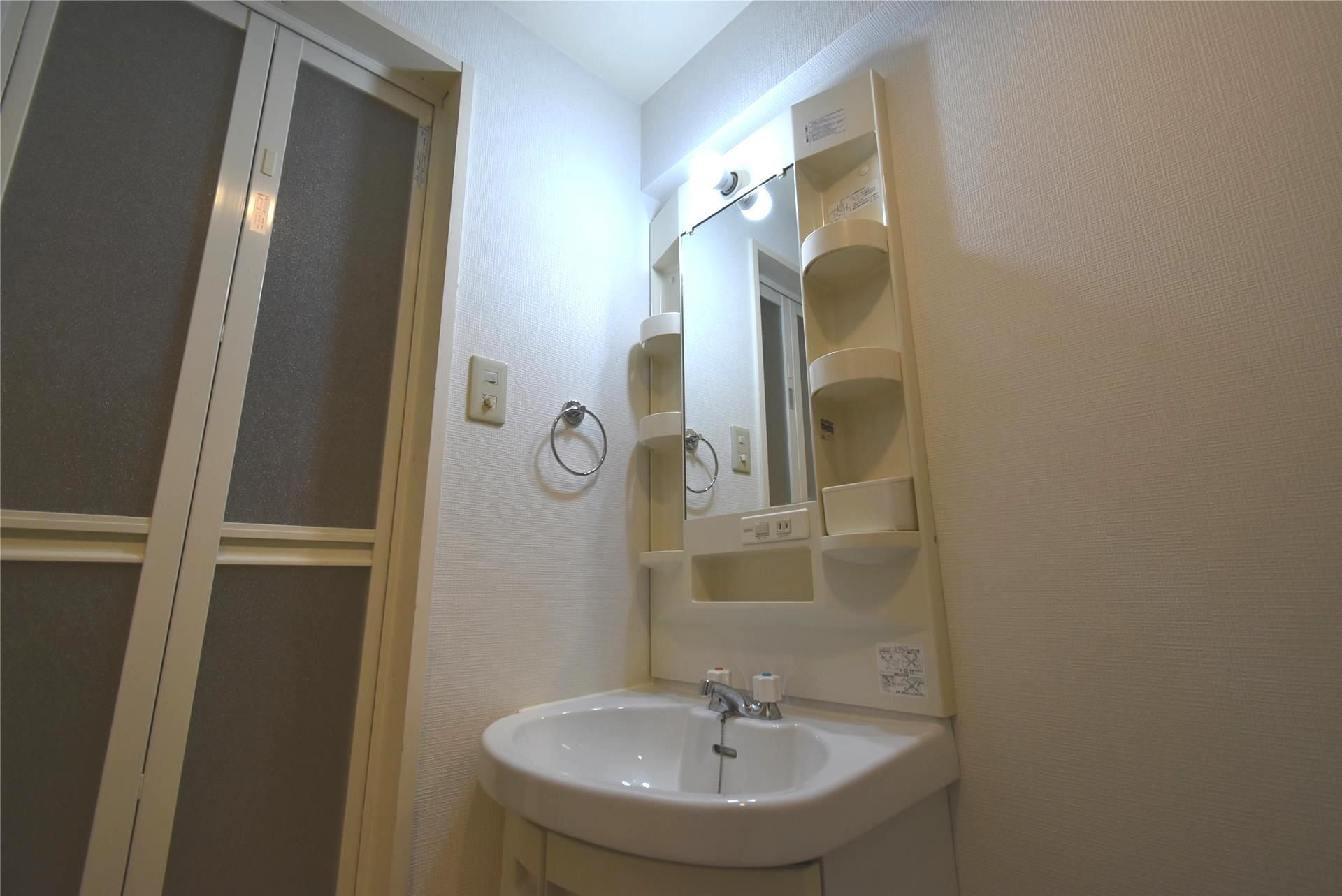 サンピラー茨木 by K&amp;amp;I その他6