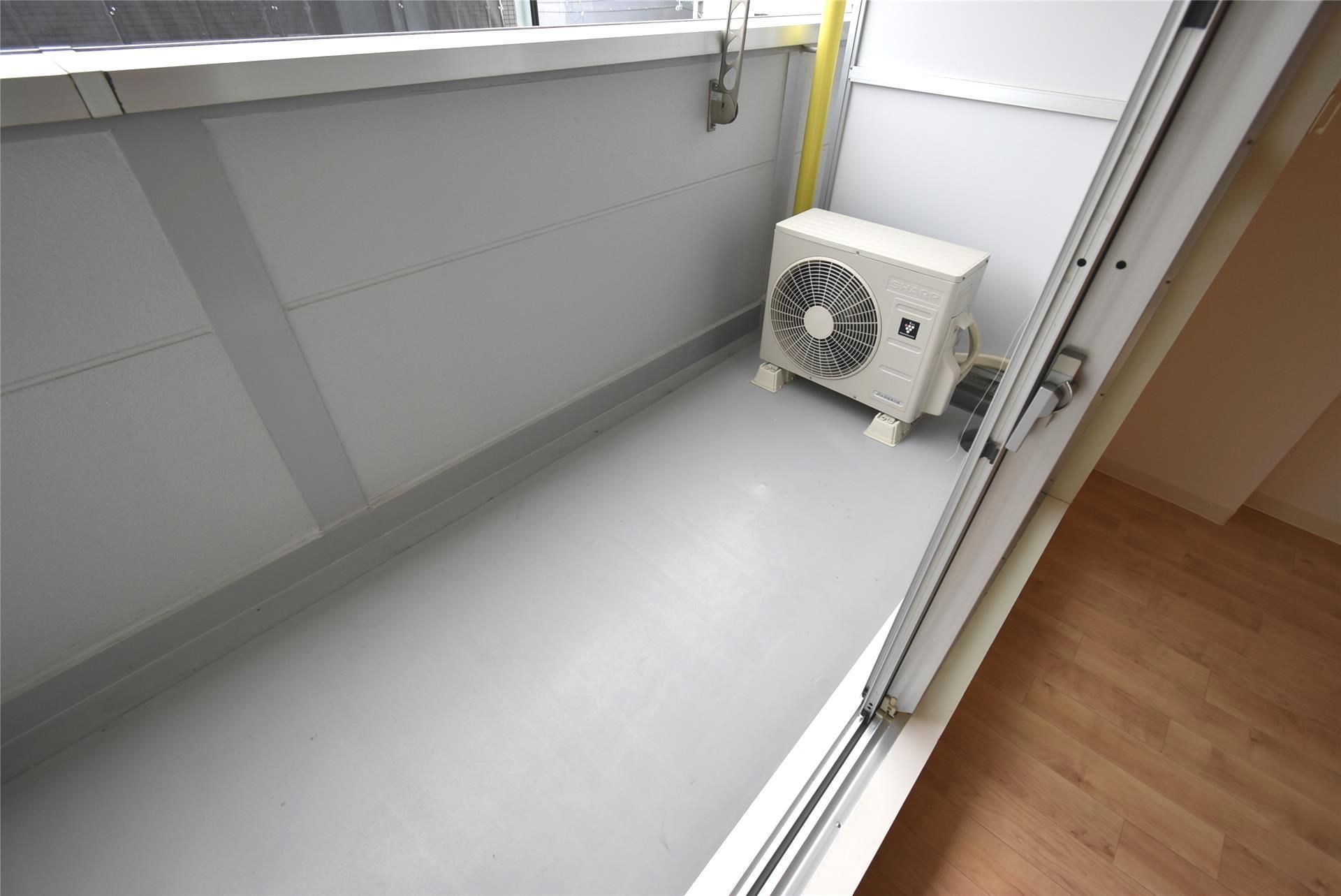 サンピラー茨木 by K&amp;amp;I ベランダ