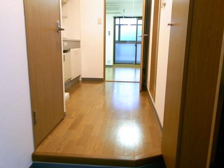 エストマンション  玄関