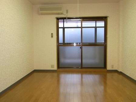 エストマンション  ベッドルーム