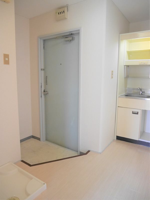 千里東壱番館 玄関