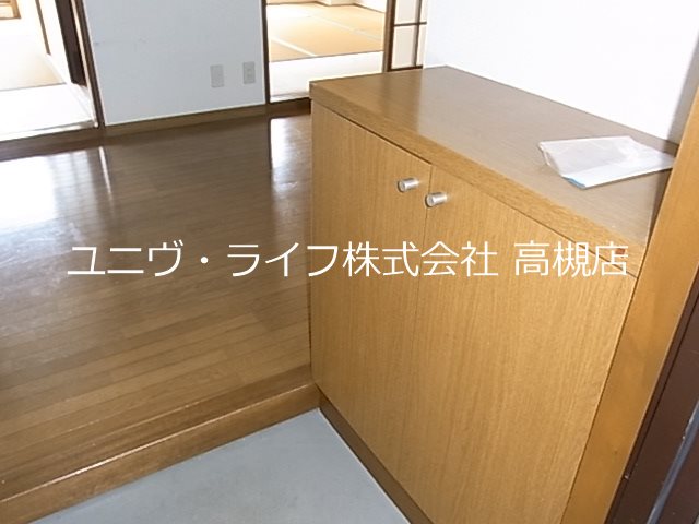 松原ハイツマキ 玄関