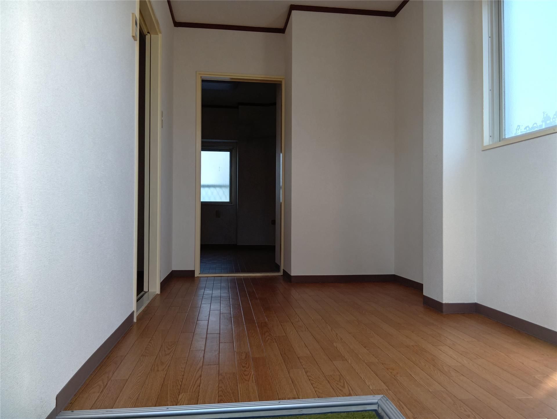 ポップ高槻 玄関