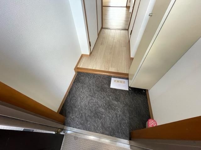 メゾンクレール 玄関