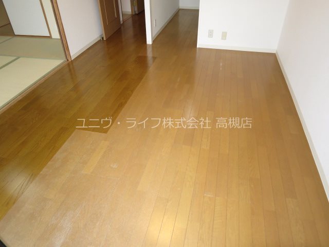 クレアメゾン氷室 リビング