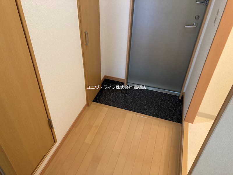 アンプルールフェールヒカリ櫻代 玄関