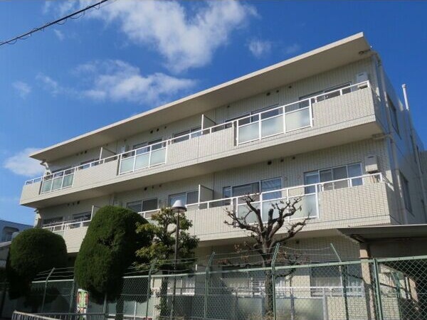 サンワロイヤルマンション2号館 外観