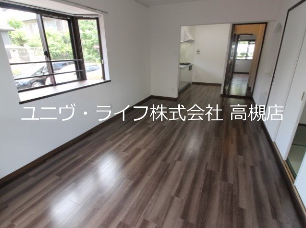 ジェイコート高槻桜ケ丘 リビング