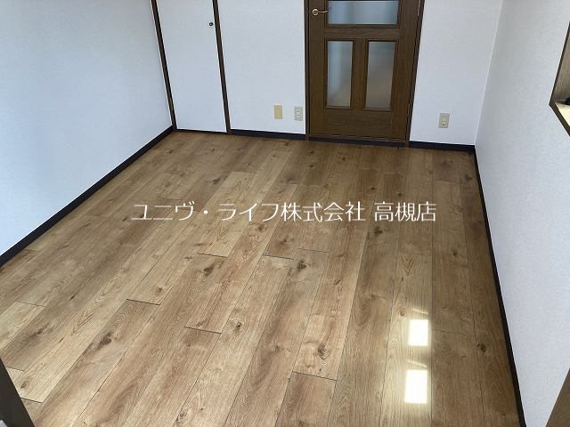 コンフォール高槻 リビング