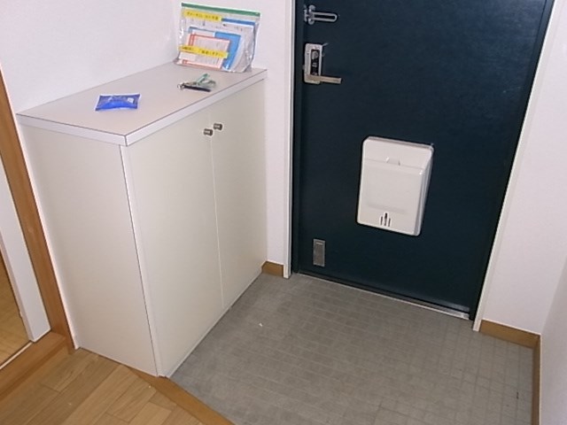 ヴァーサ21 玄関