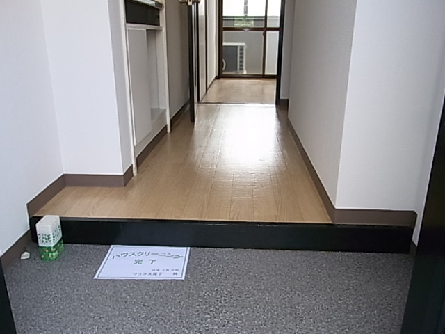 アンフィニィ西町 玄関