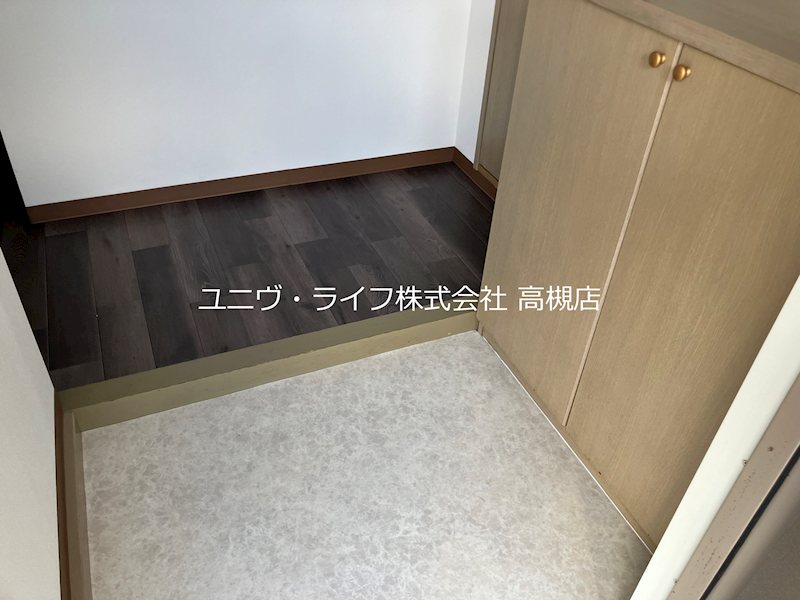 コートファースト 玄関