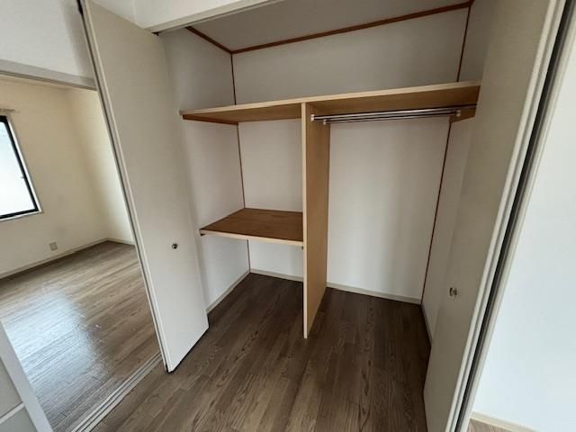 ミドルヴィレッジ その他5