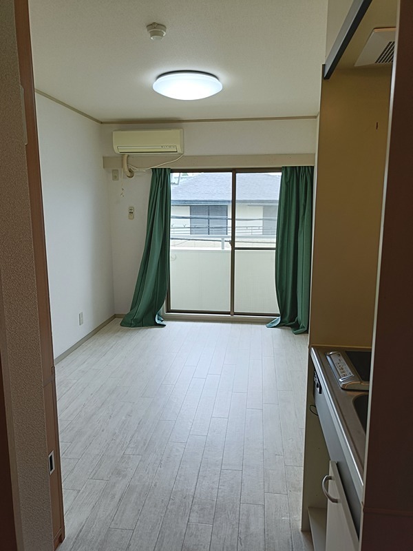 レーベン千里山 玄関