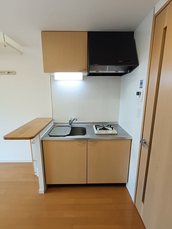 ヒルサイドハウス源 リビング