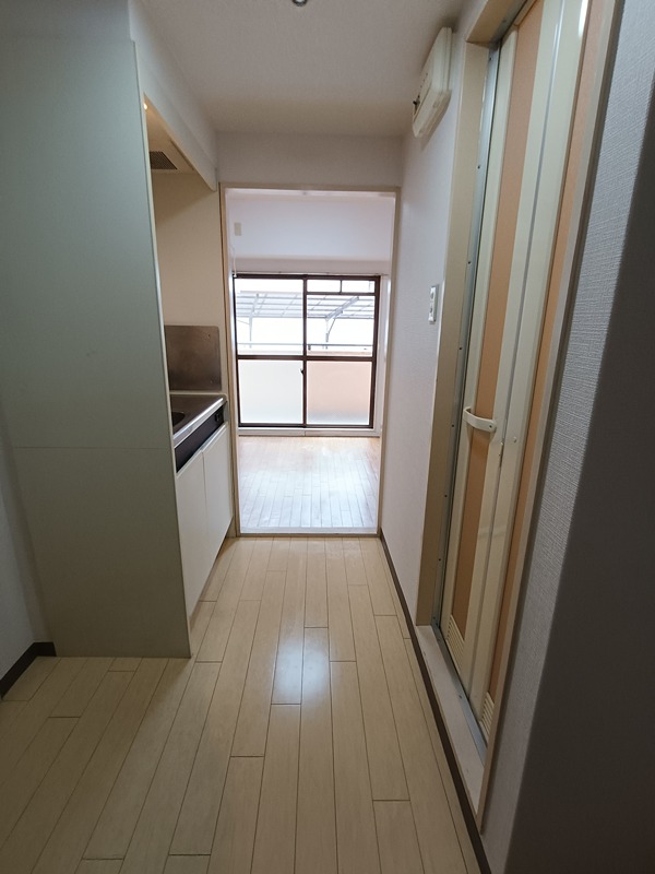 ヒルトップ千里山 玄関