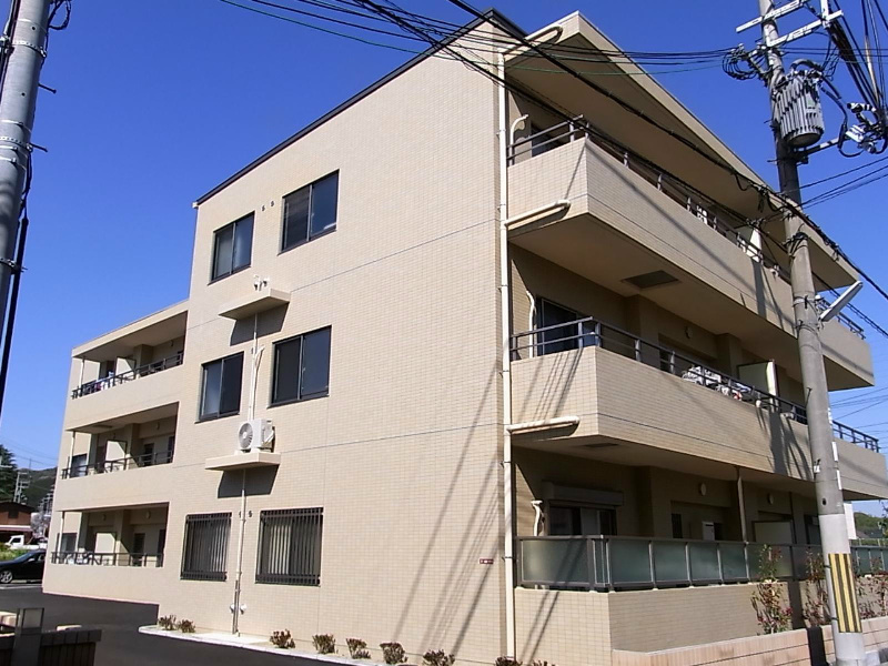 アグレアブル 外観
