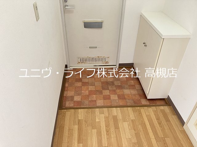 メゾンドファミール 玄関