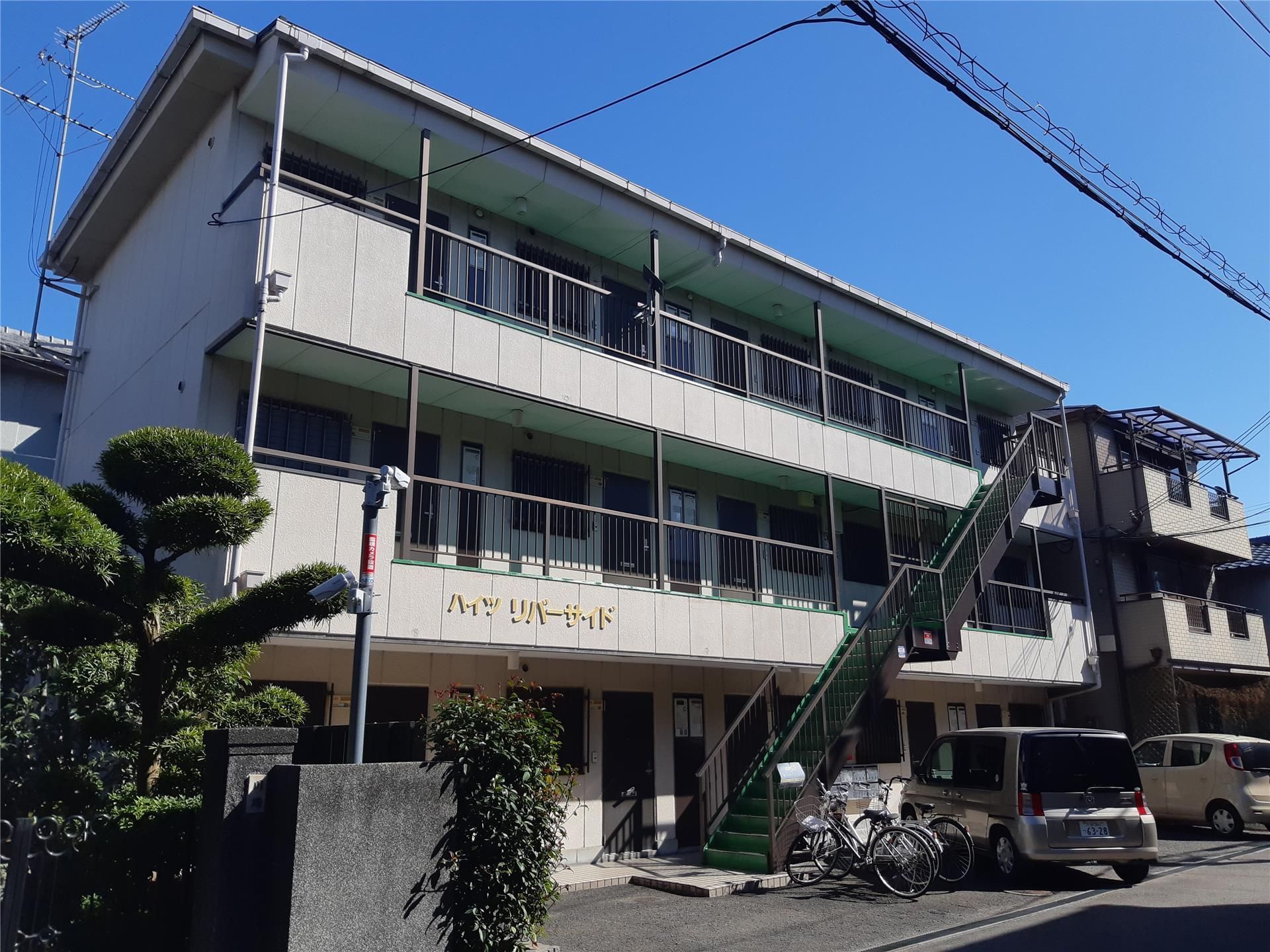 ハイツリバーサイド  外観