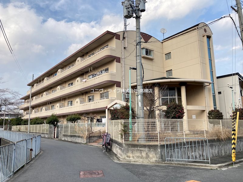 ルーインズ高槻 外観