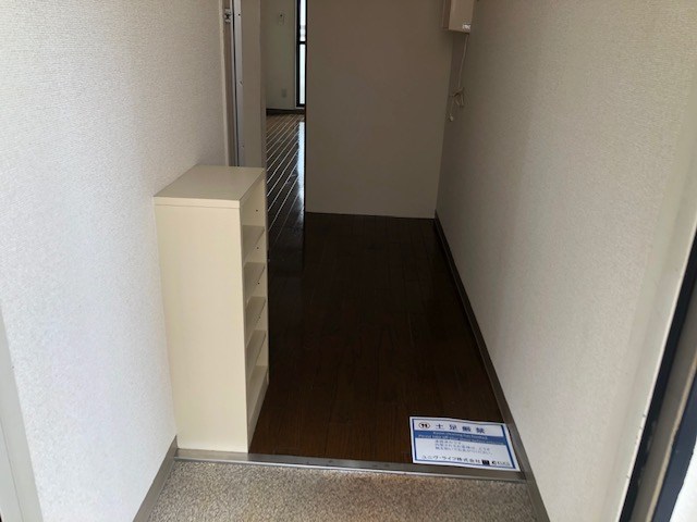 パル下新庄 玄関