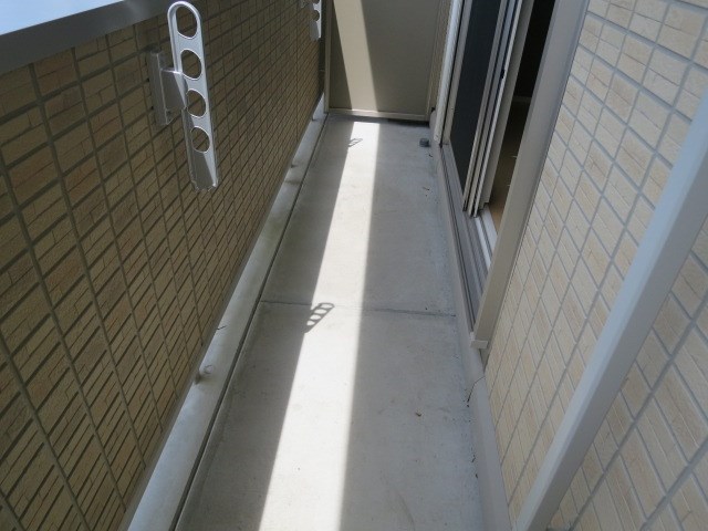グレイス総持寺 ベランダ