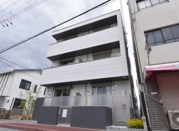 Maison　de　prado（メゾンドプラド） 外観