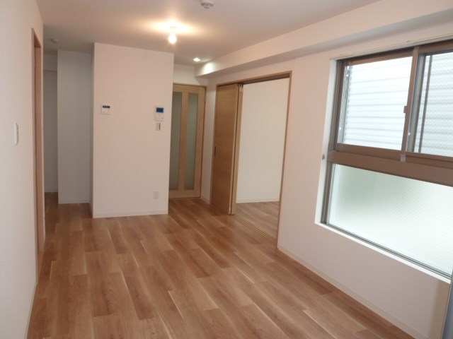 プレステージ七番館 リビング