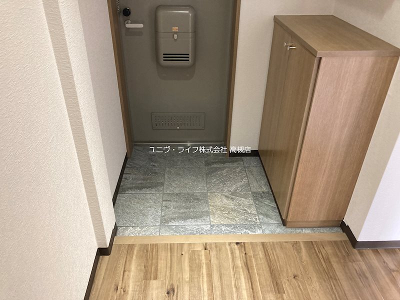 アニマン高槻阿武山 玄関