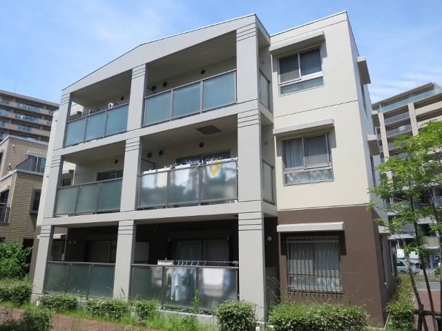 カーサトリアーデⅠ 外観