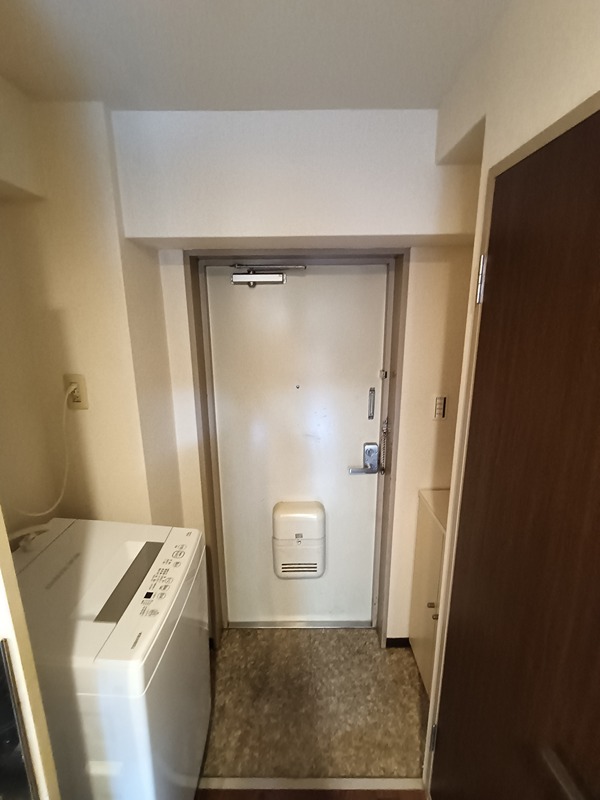 ドルチェ山手壱番館 玄関